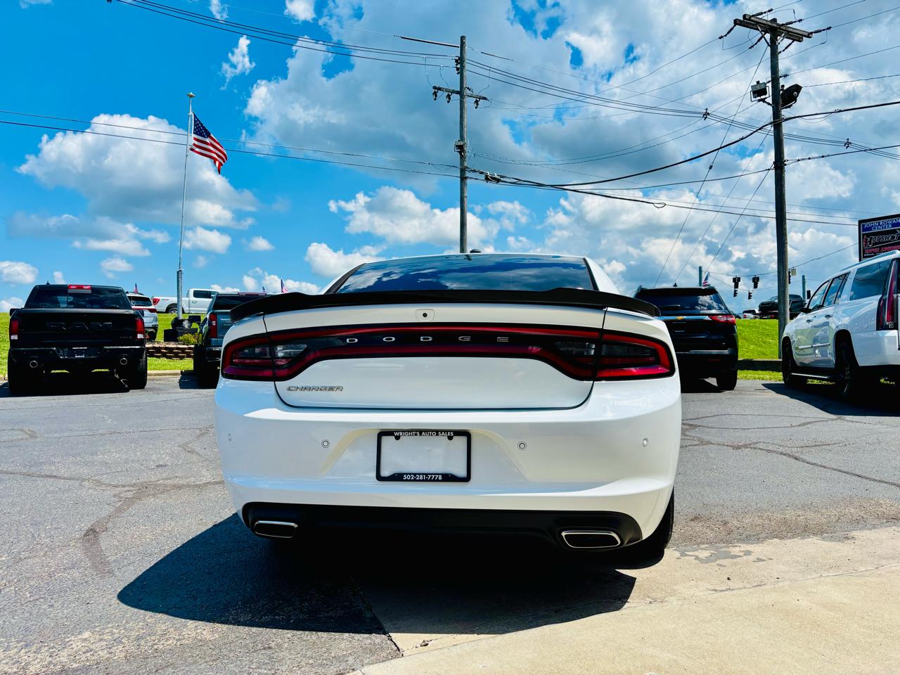 Dodge Charger SXT RWD 2022