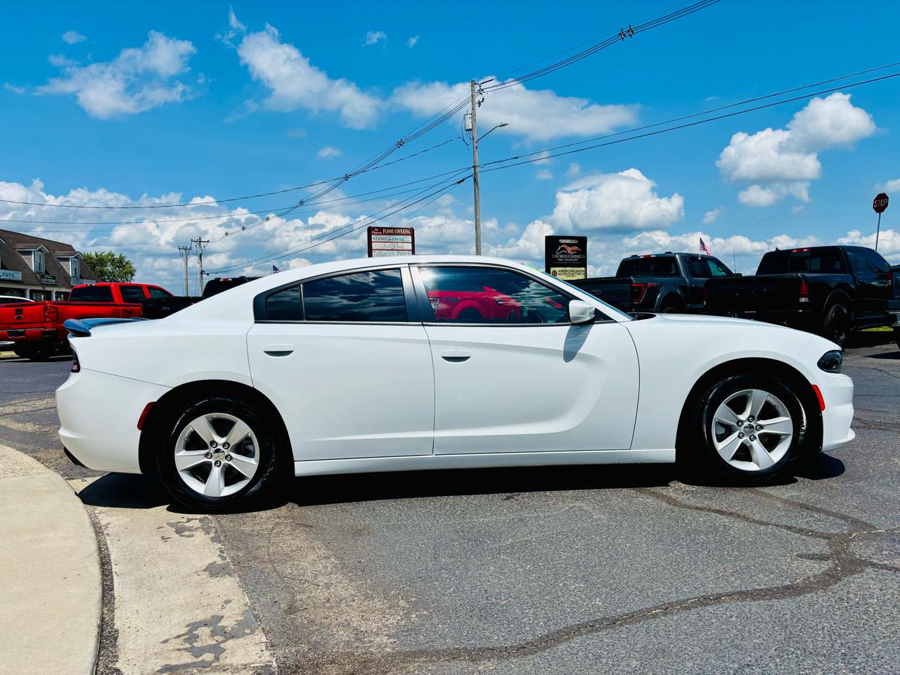 Dodge Charger SXT RWD 2022