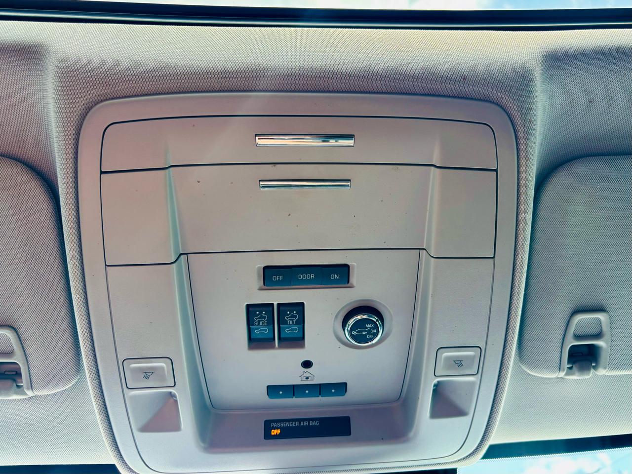 GMC Yukon 4WD 4dr SLT 2018