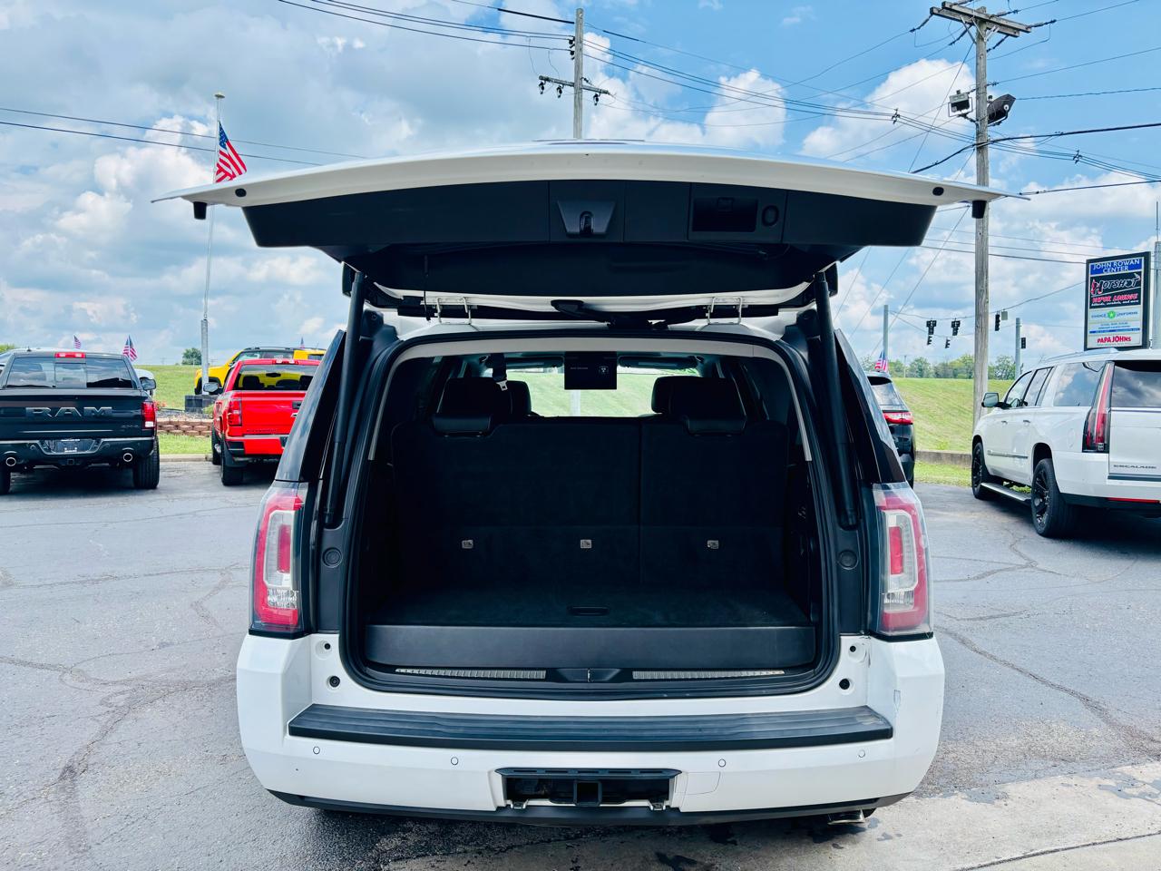 GMC Yukon 4WD 4dr SLT 2018