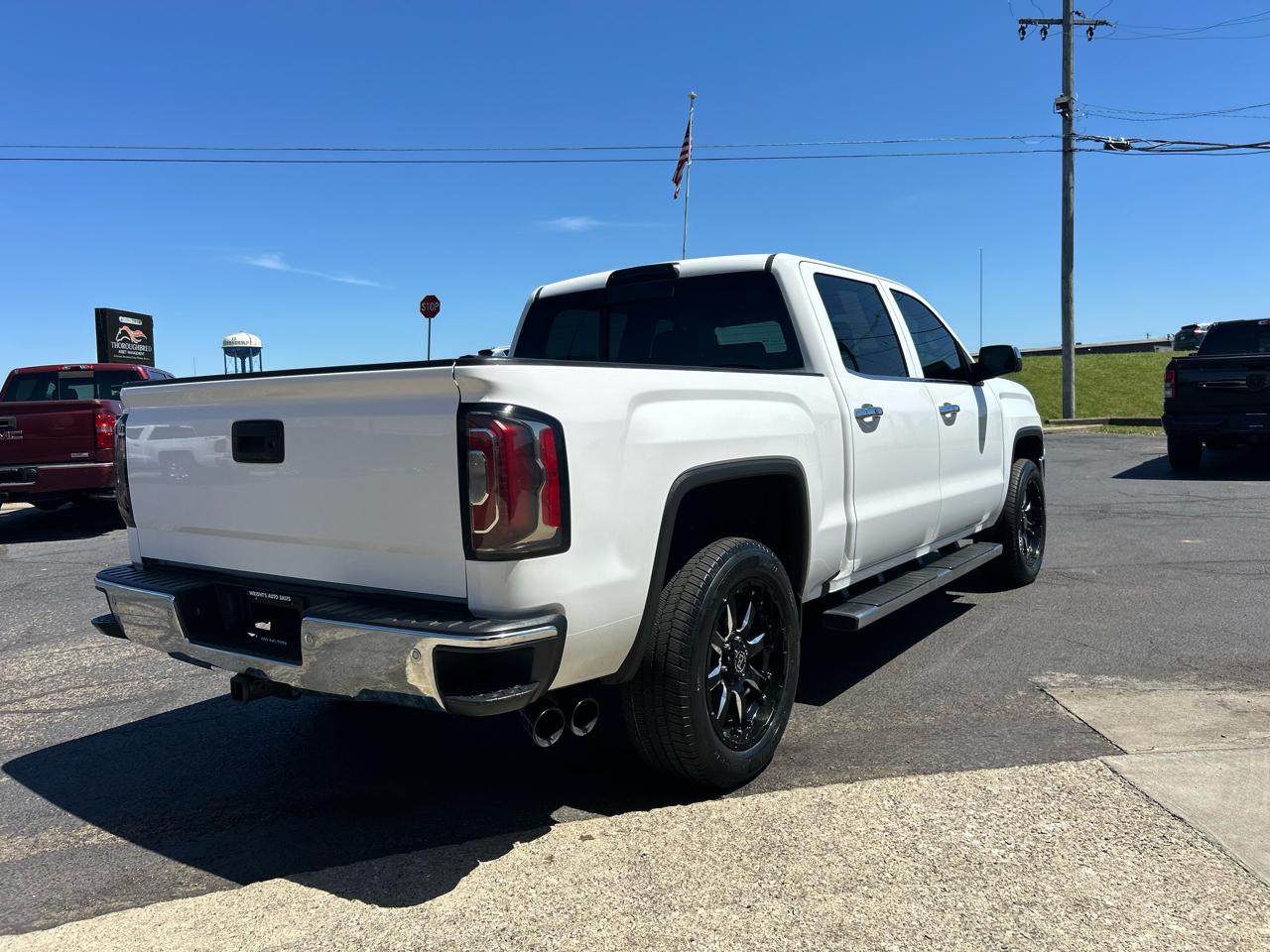 GMC Sierra 1500 4WD Crew Cab 143.5" SLT 2016