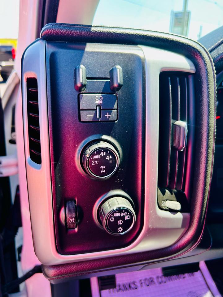 GMC Sierra 1500 4WD Crew Cab 143.5" SLT 2016