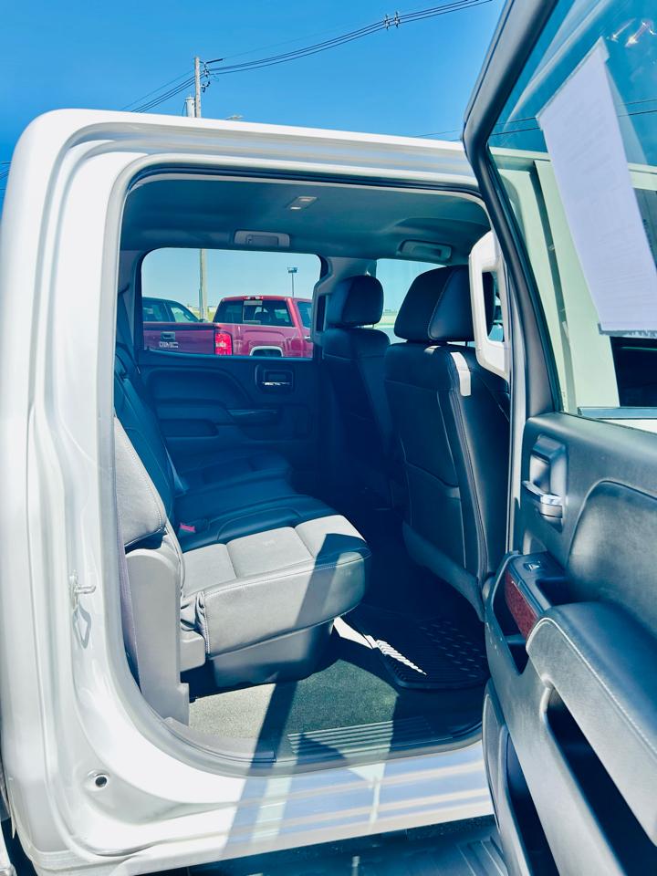 GMC Sierra 1500 4WD Crew Cab 143.5" SLT 2016