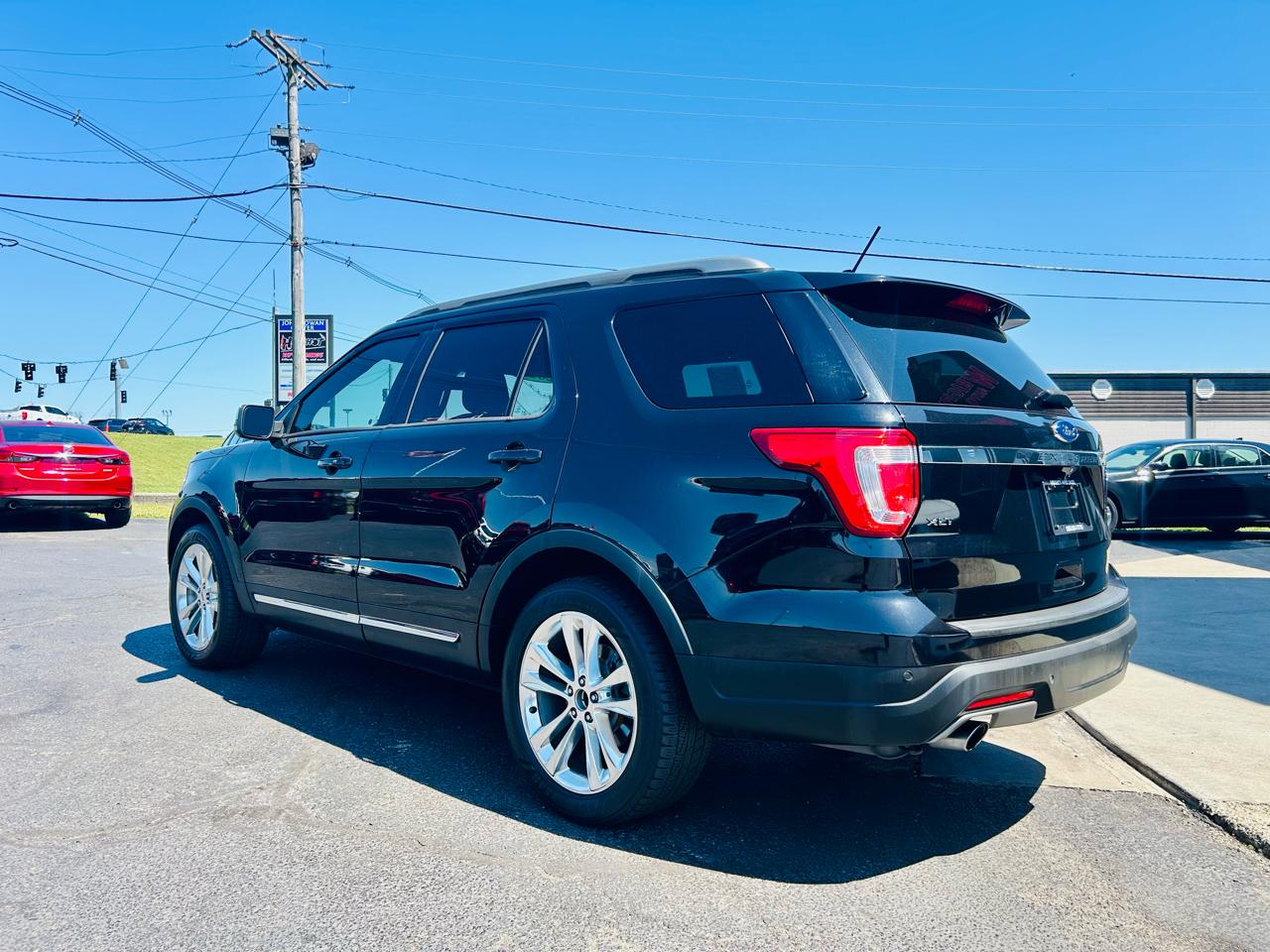 Ford Explorer XLT FWD 2019