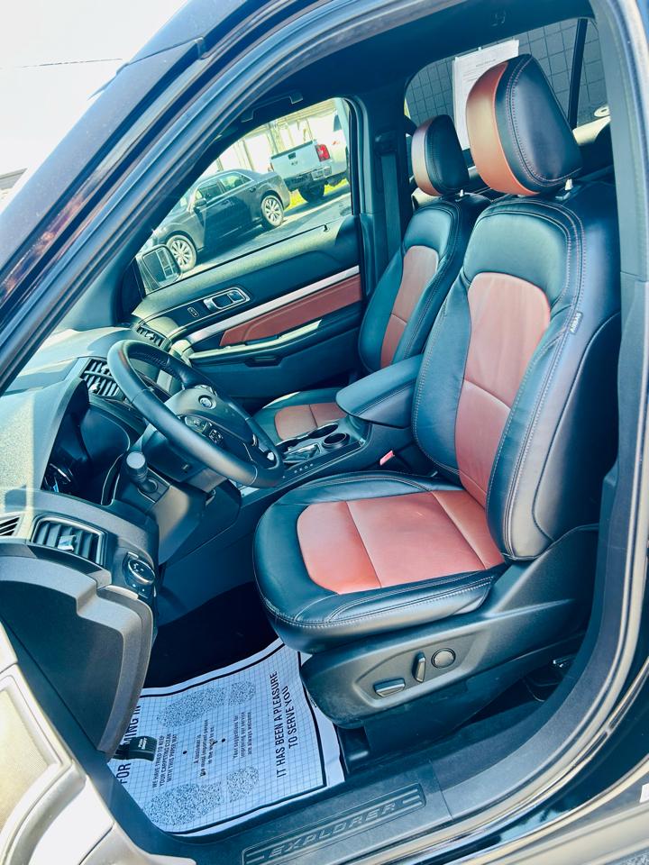 Ford Explorer XLT FWD 2019