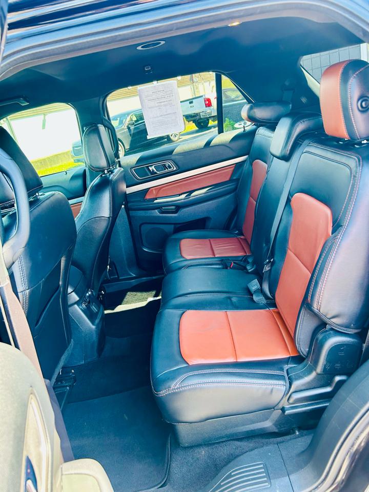 Ford Explorer XLT FWD 2019