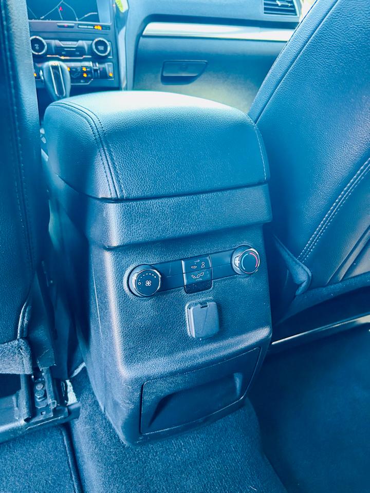 Ford Explorer XLT FWD 2019