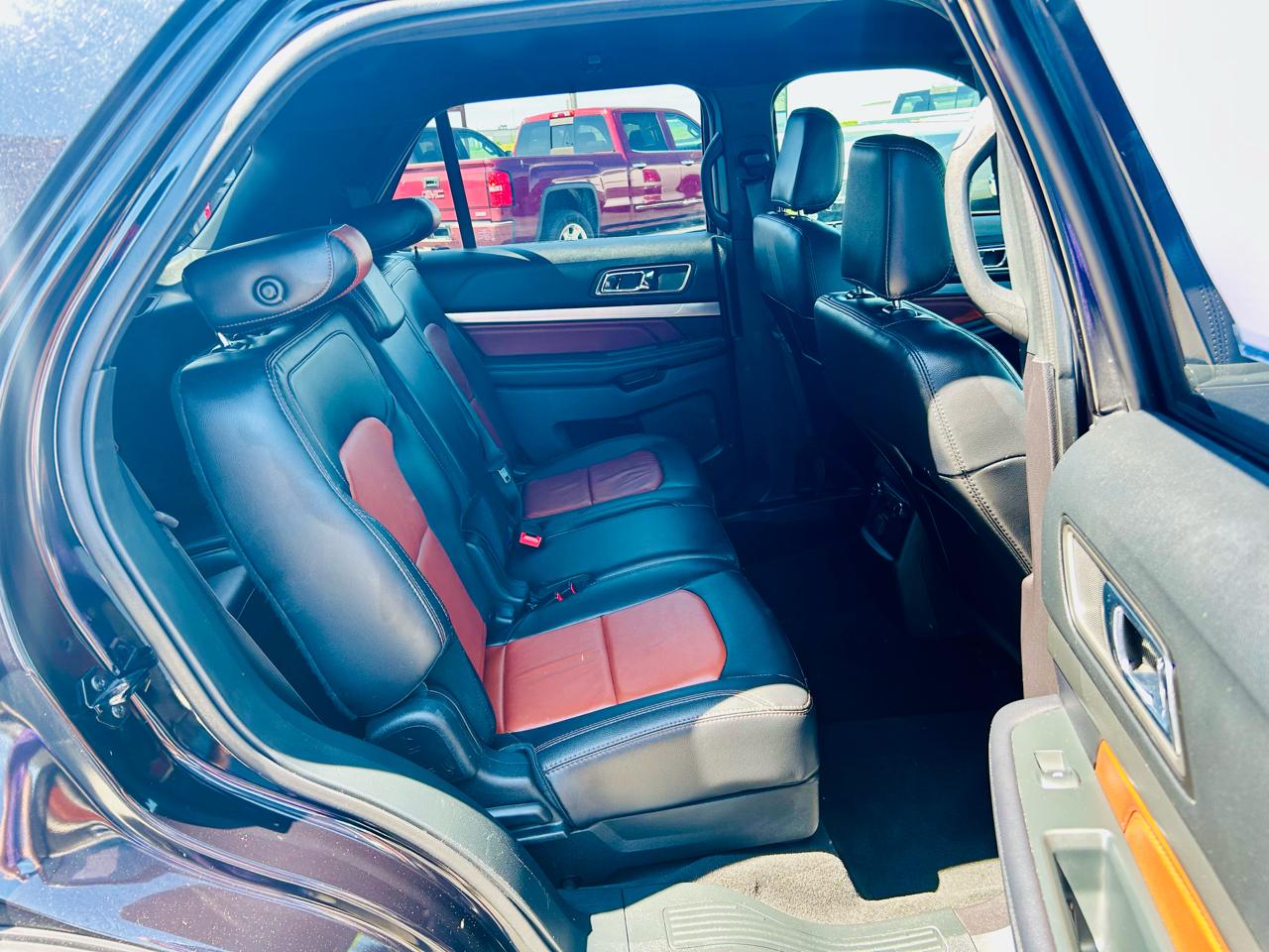 Ford Explorer XLT FWD 2019