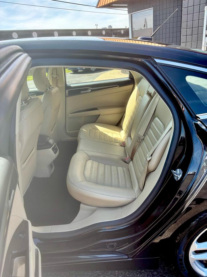 Ford Fusion 4dr Sdn SE FWD 2014