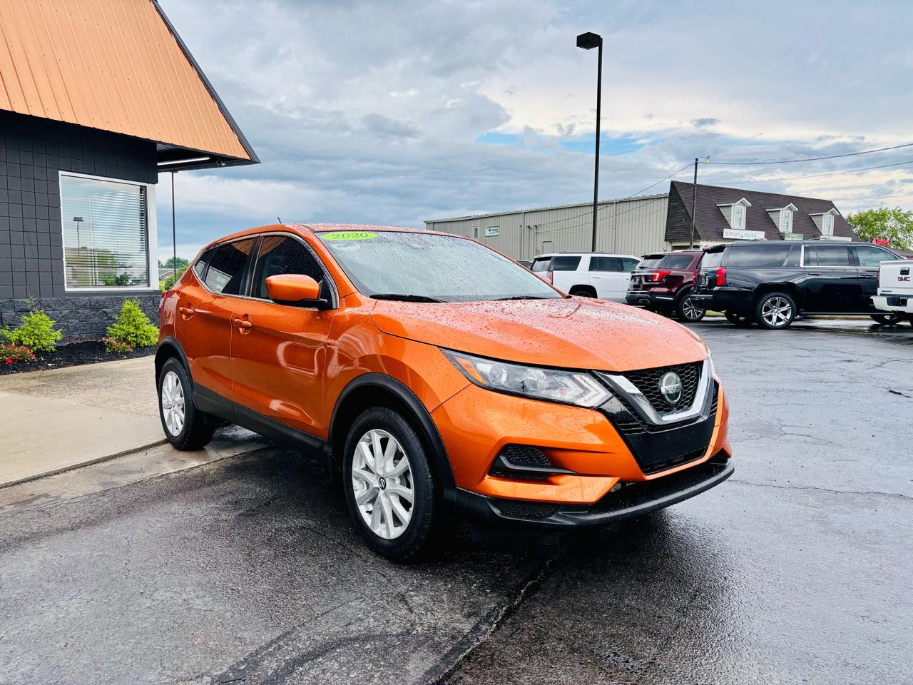 Nissan Rogue Sport FWD S 2020