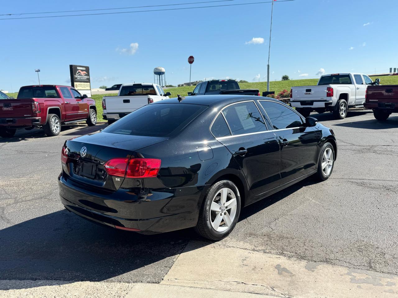 Volkswagen Jetta Sedan 4dr Auto SE 2014