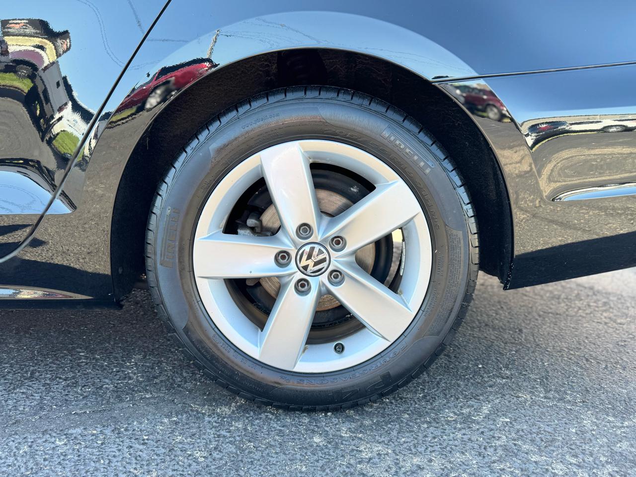 Volkswagen Jetta Sedan 4dr Auto SE 2014