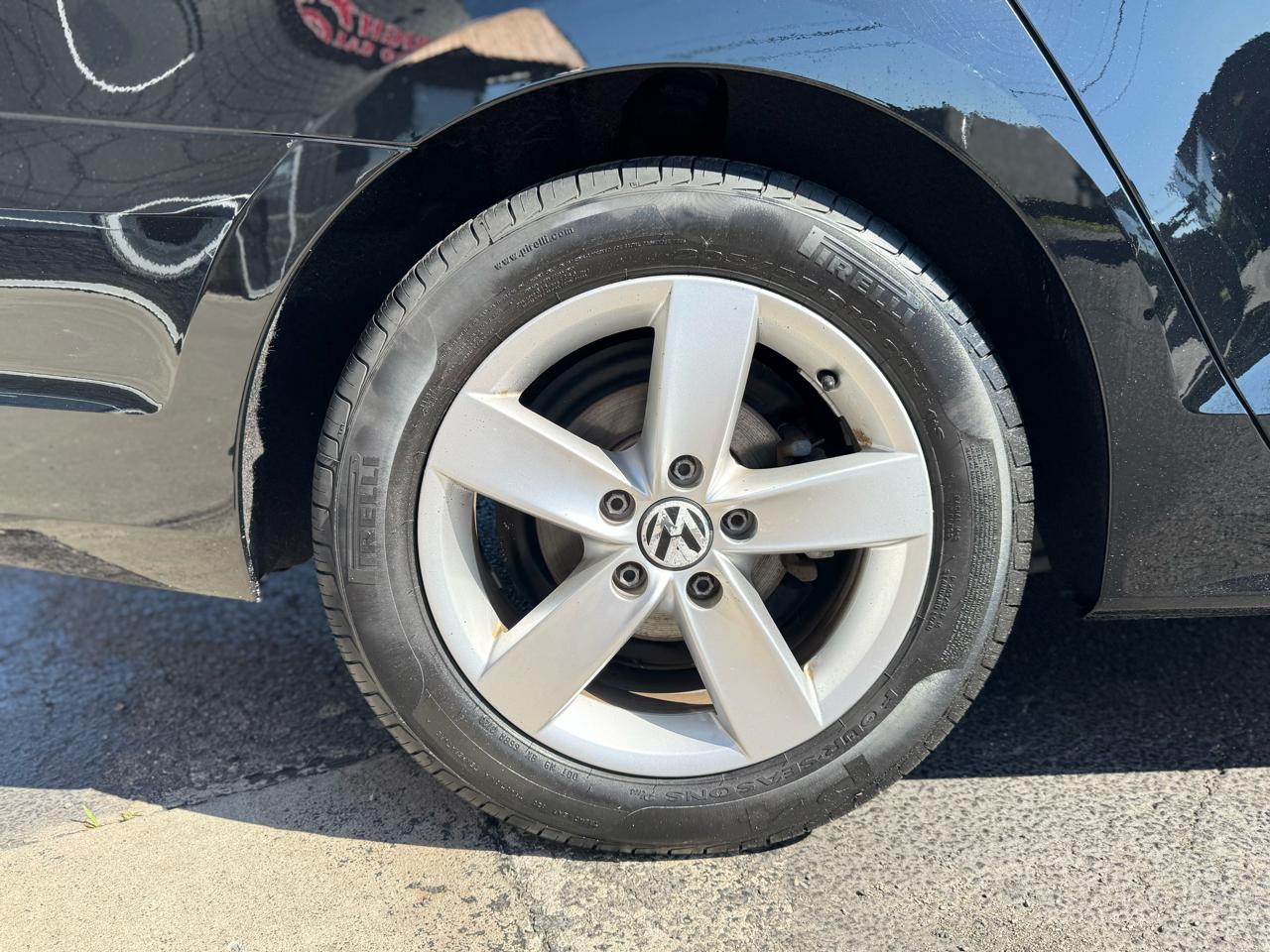 Volkswagen Jetta Sedan 4dr Auto SE 2014