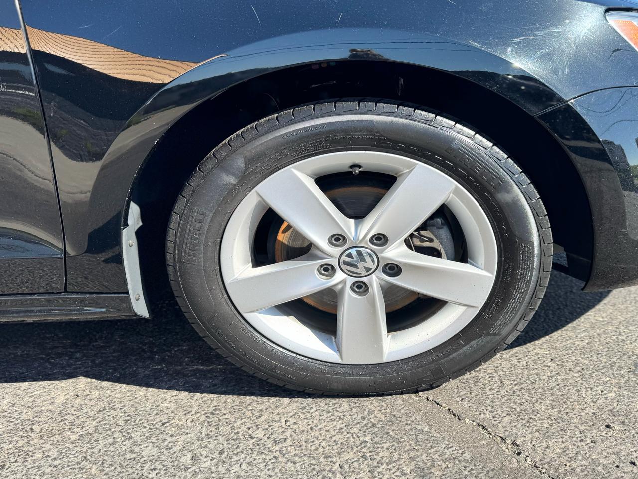 Volkswagen Jetta Sedan 4dr Auto SE 2014