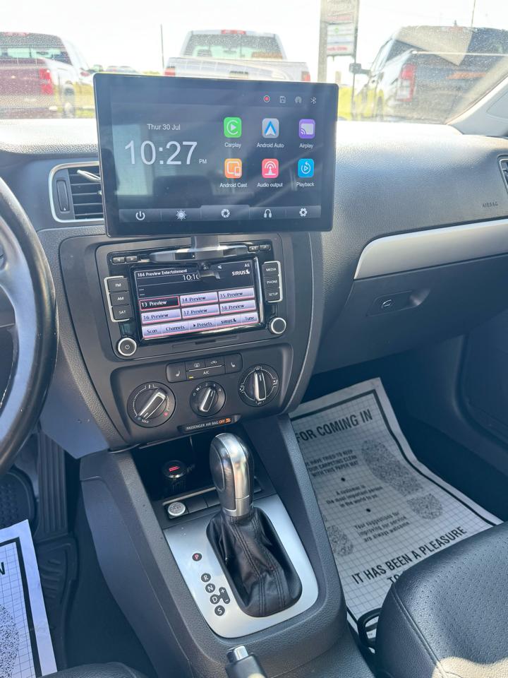 Volkswagen Jetta Sedan 4dr Auto SE 2014