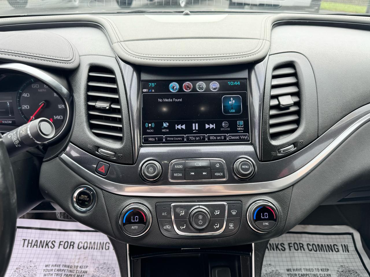 Chevrolet Impala 4dr Sdn LT w/1LT 2018