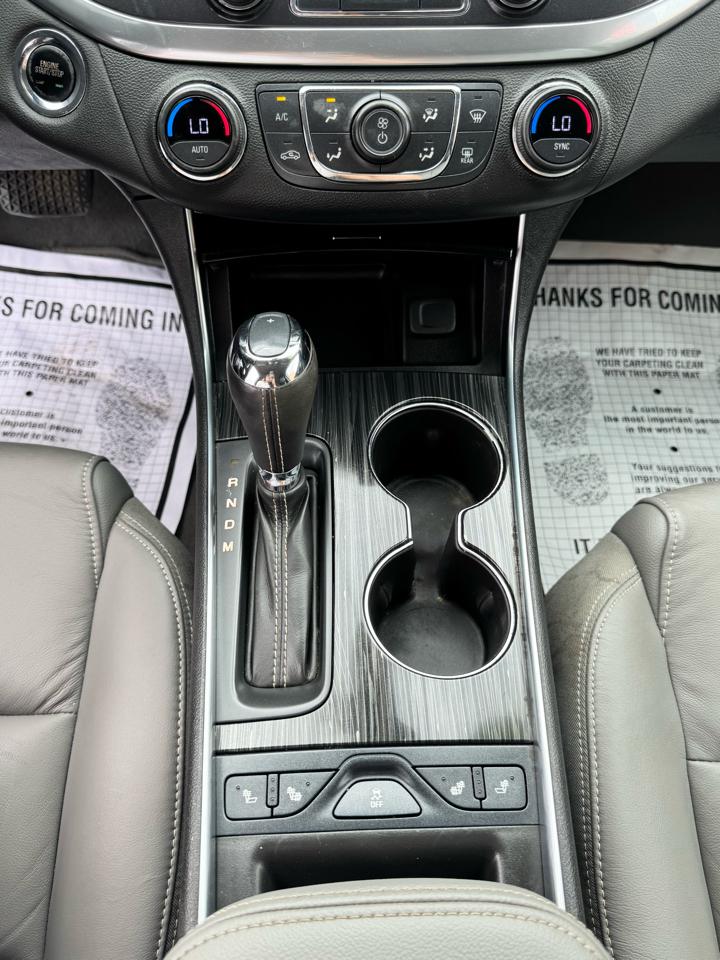 Chevrolet Impala 4dr Sdn LT w/1LT 2018