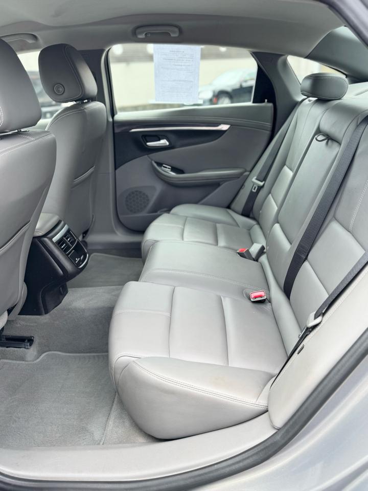 Chevrolet Impala 4dr Sdn LT w/1LT 2018