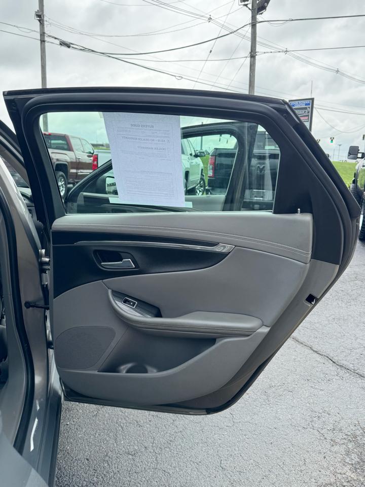Chevrolet Impala 4dr Sdn LT w/1LT 2018
