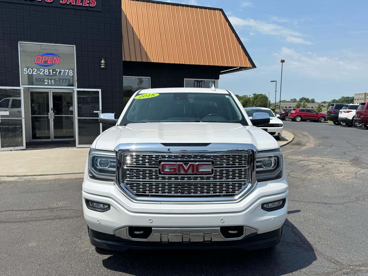 GMC Sierra 1500 4WD Crew Cab 143.5" Denali 2018