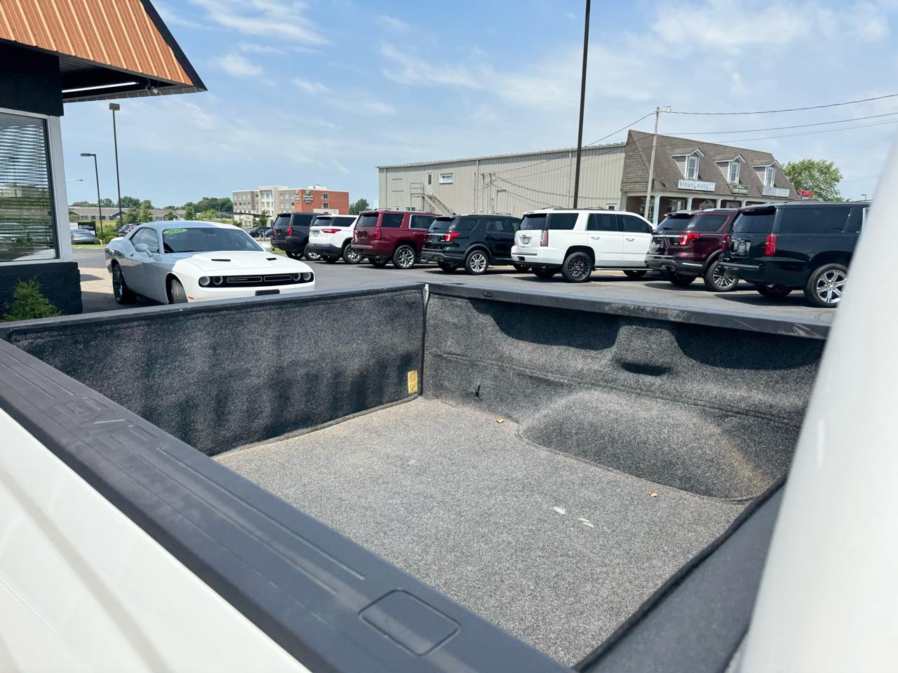 GMC Sierra 1500 4WD Crew Cab 143.5" Denali 2018