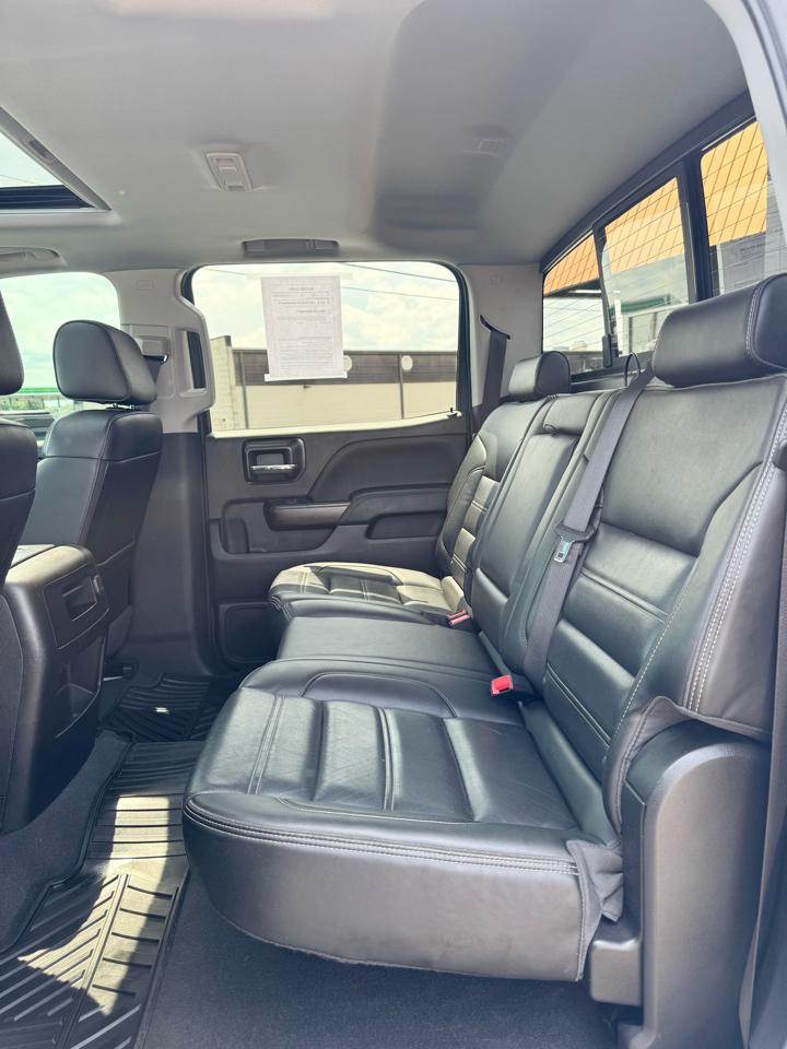 GMC Sierra 1500 4WD Crew Cab 143.5" Denali 2018