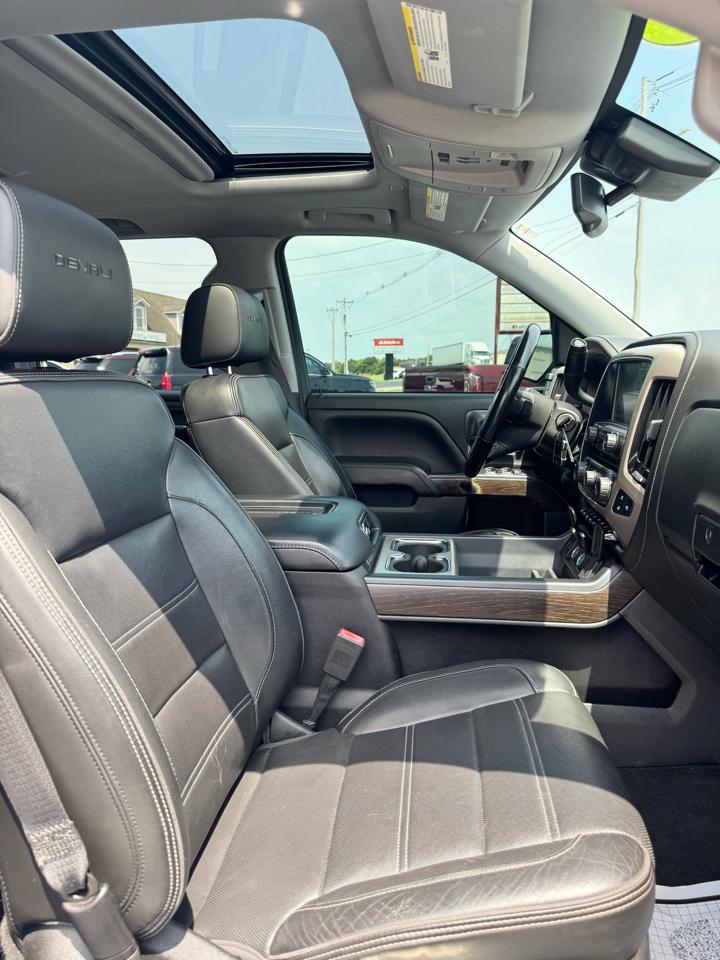 GMC Sierra 1500 4WD Crew Cab 143.5" Denali 2018