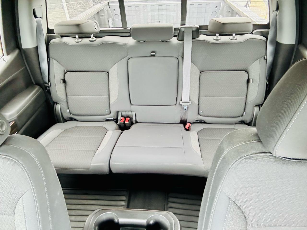 Chevrolet Silverado 1500 4WD Crew Cab 147" RST 2019