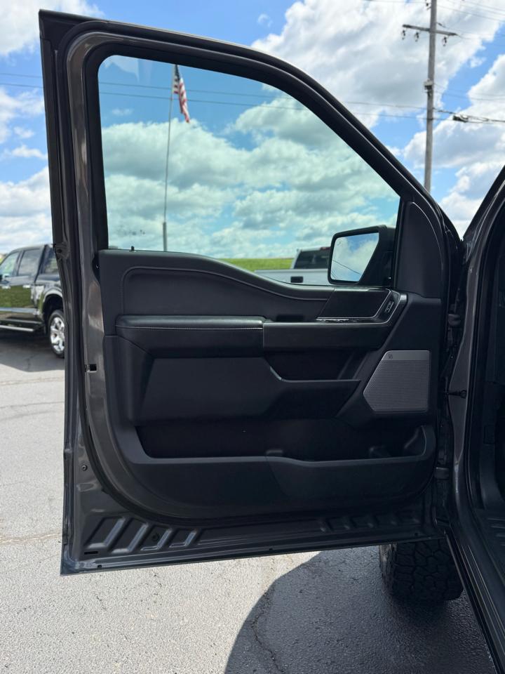 Ford F-150 4WD SuperCrew 145" FX4 2021