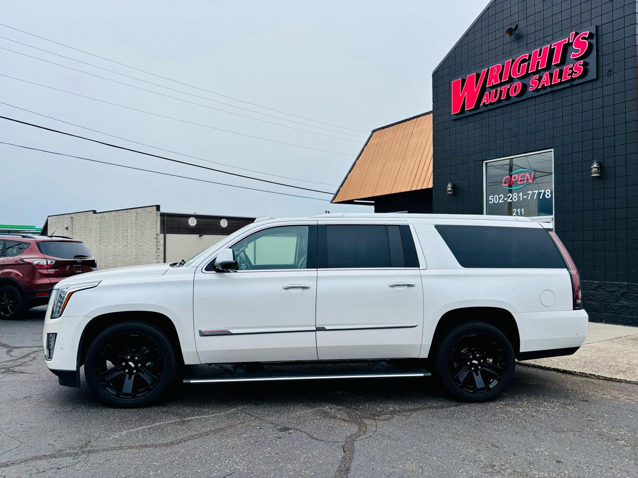 Cadillac Escalade ESV 4WD 4dr Premium Luxury 2018