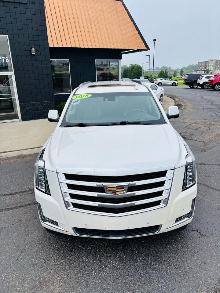 Cadillac Escalade ESV 4WD 4dr Premium Luxury 2018
