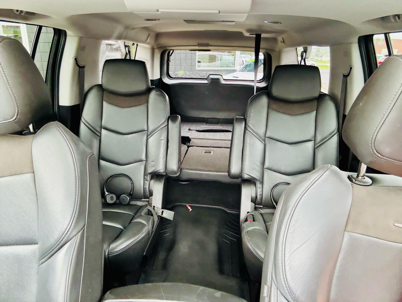 Cadillac Escalade ESV 4WD 4dr Premium Luxury 2018