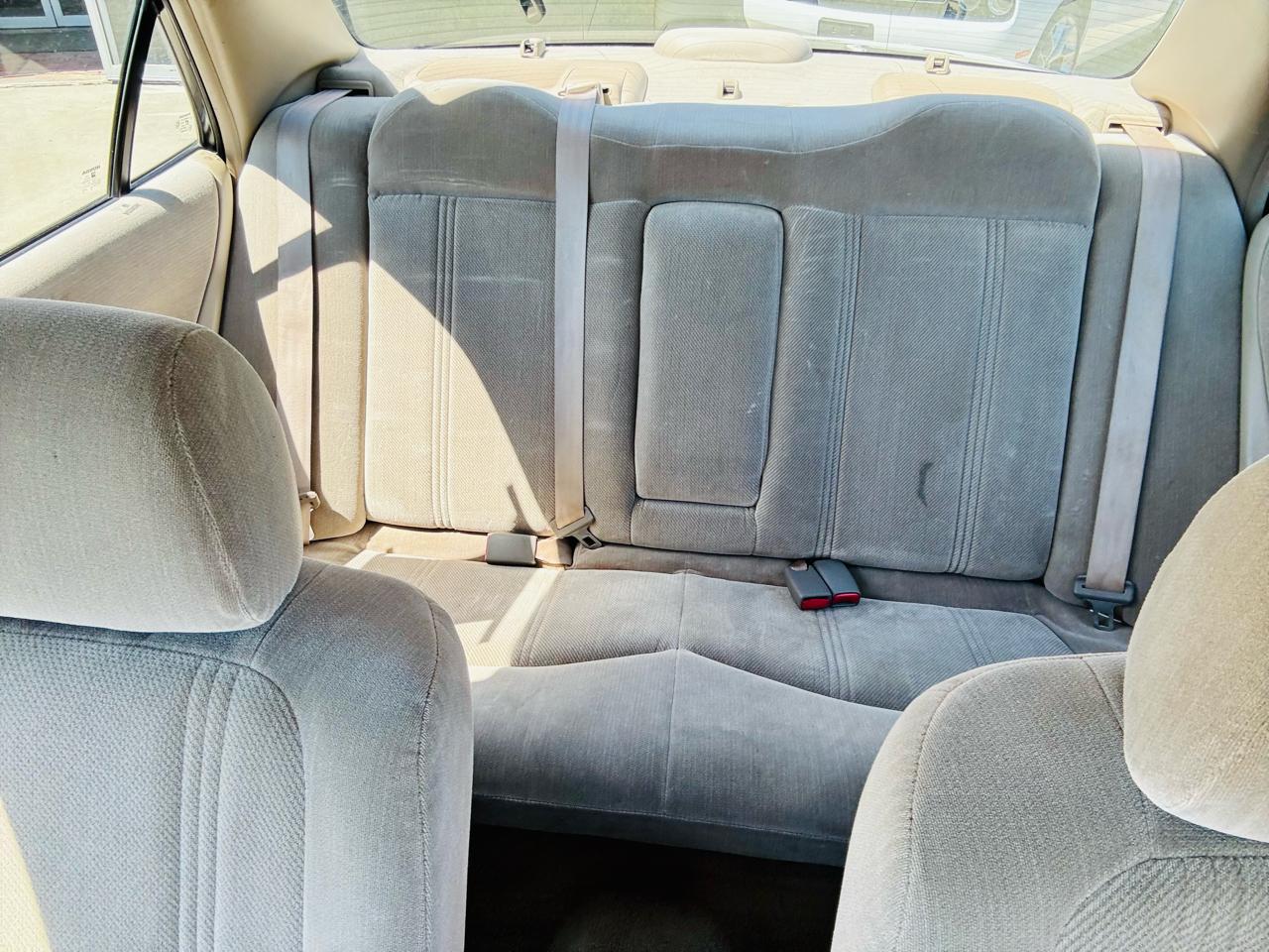 Honda Accord Sdn 4dr Sdn LX Auto ULEV 2000