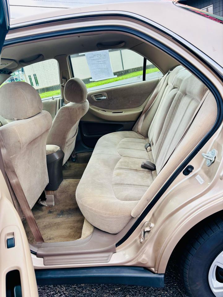 Honda Accord Sdn 4dr Sdn LX Auto ULEV 2000