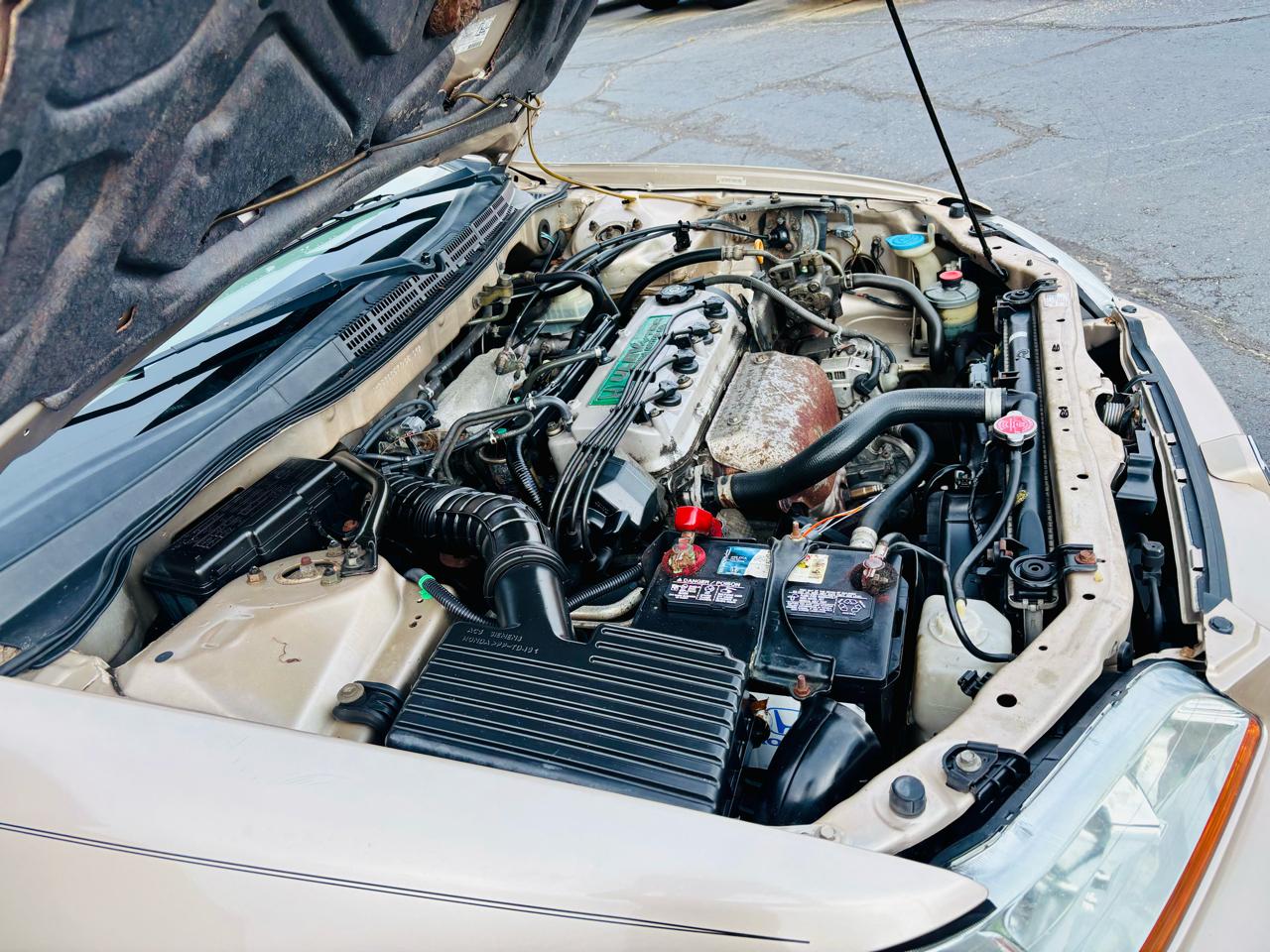 Honda Accord Sdn 4dr Sdn LX Auto ULEV 2000