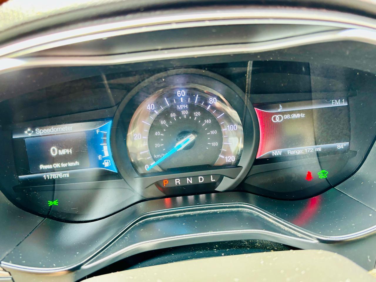 Ford Fusion Hybrid SE FWD 2019