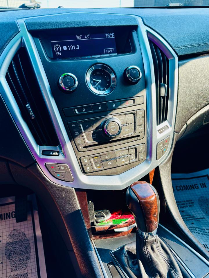 Cadillac SRX AWD 4dr Luxury Collection 2012