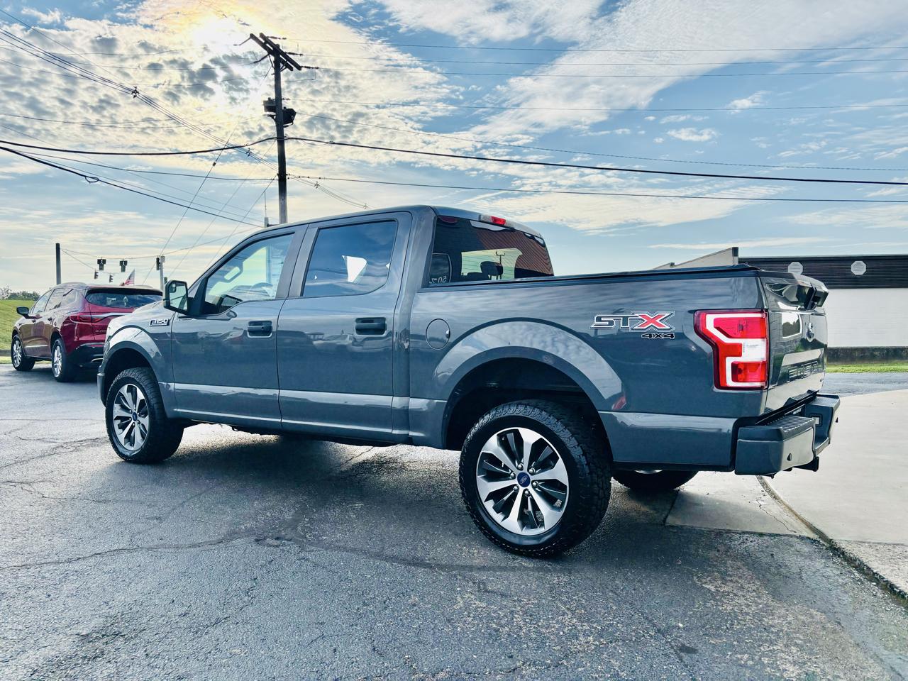 Ford F-150 4WD SuperCab 133" STX 2020