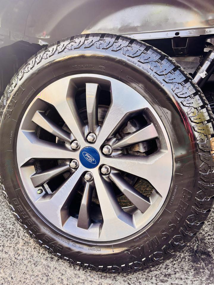 Ford F-150 4WD SuperCab 133" STX 2020