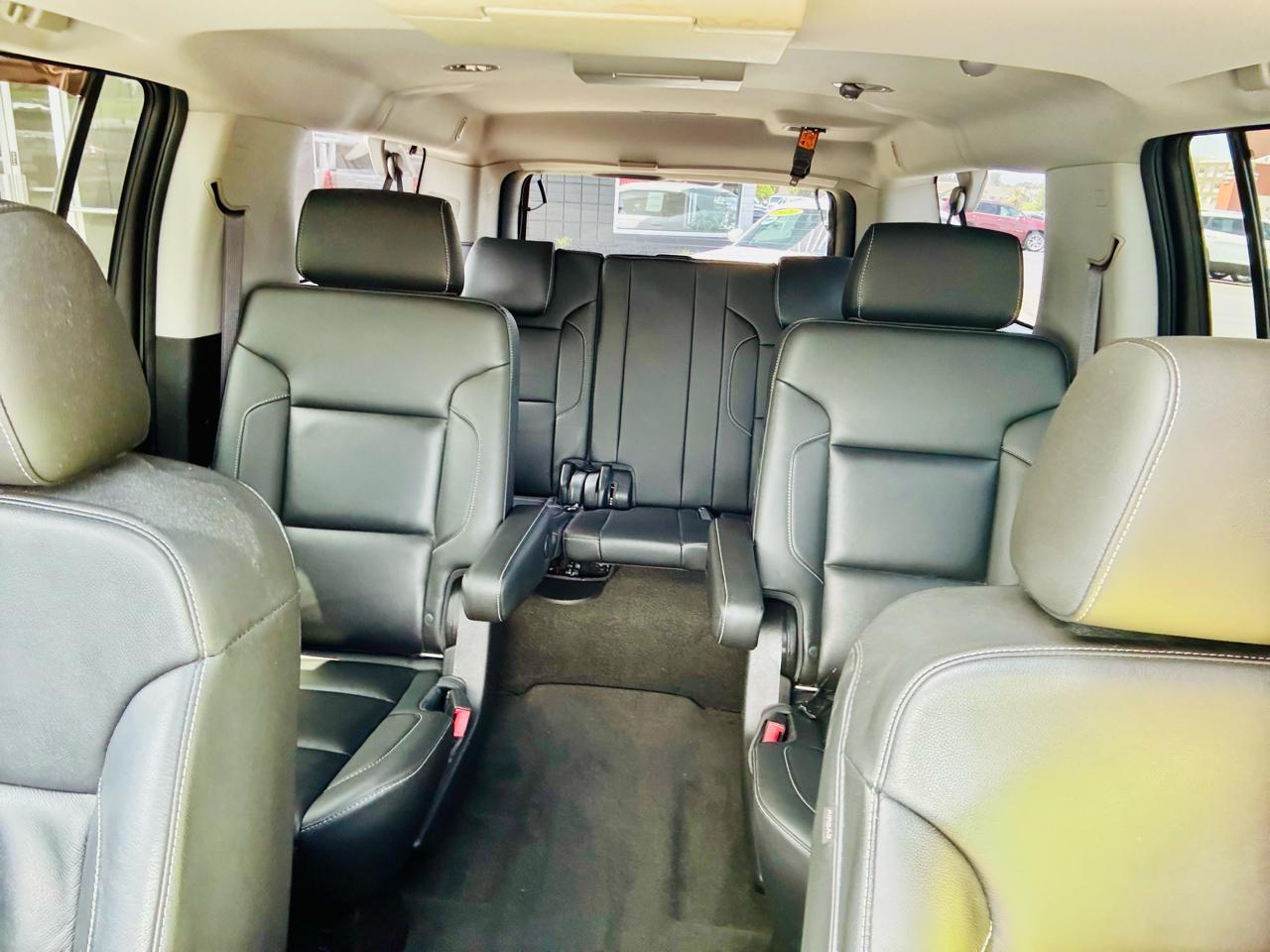 Chevrolet Suburban 4WD 4dr 1500 LT 2016