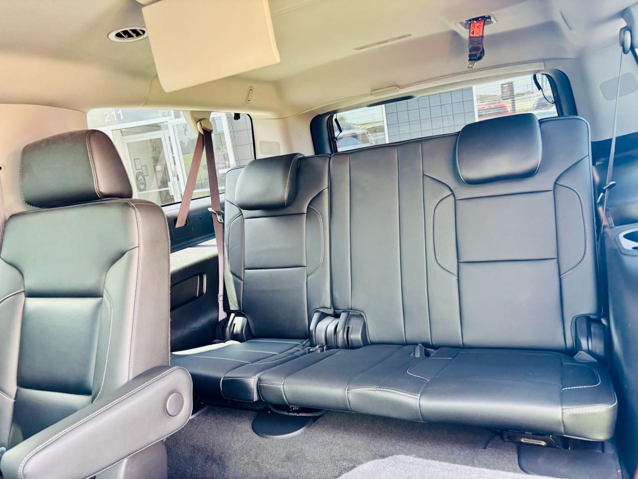 Chevrolet Suburban 4WD 4dr 1500 LT 2016