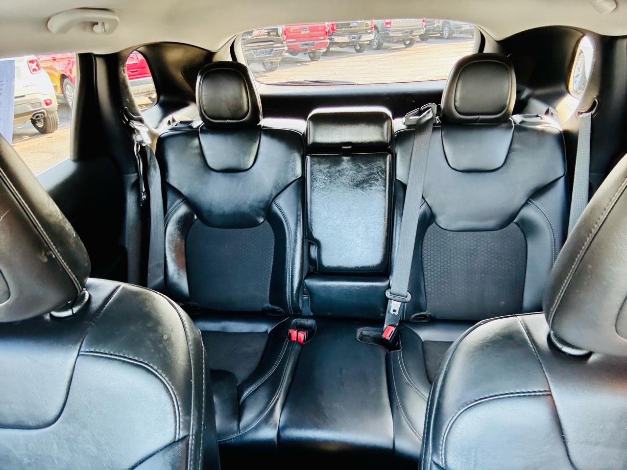 Jeep Cherokee Latitude Plus 4x4 2020