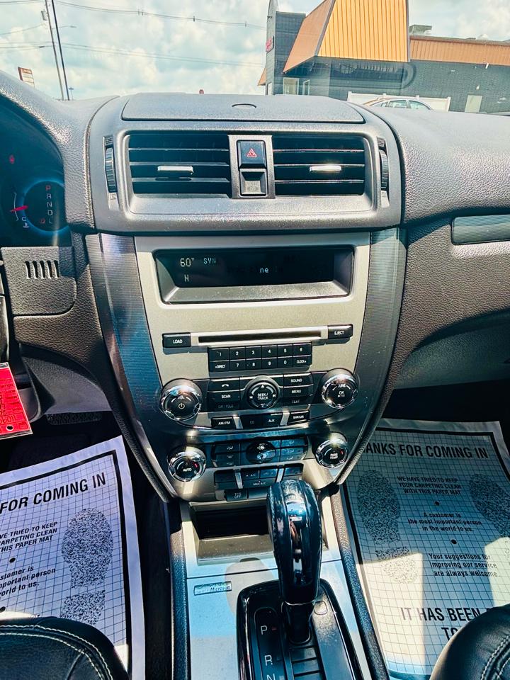 Ford Fusion 4dr Sdn SEL FWD 2011