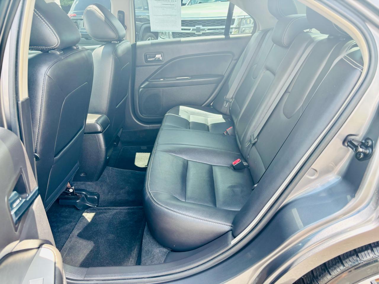 Ford Fusion 4dr Sdn SEL FWD 2011