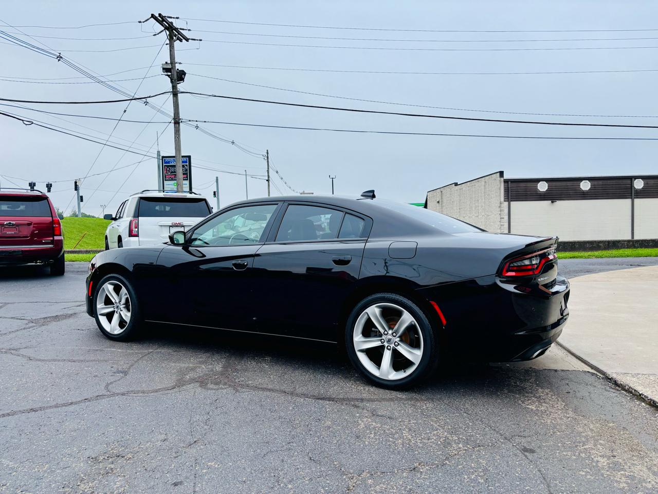 Dodge Charger SXT RWD 2017