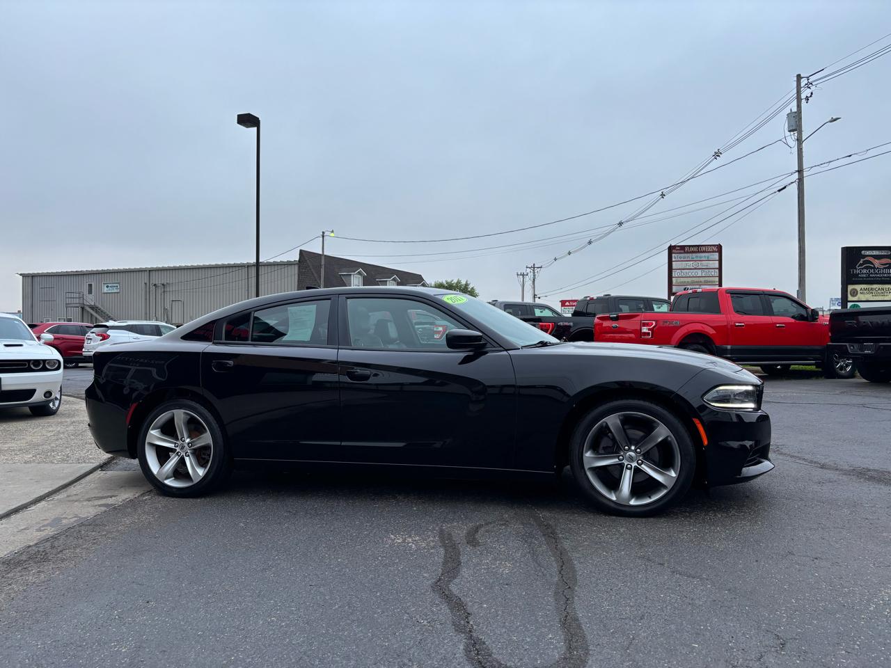 Dodge Charger SXT RWD 2017