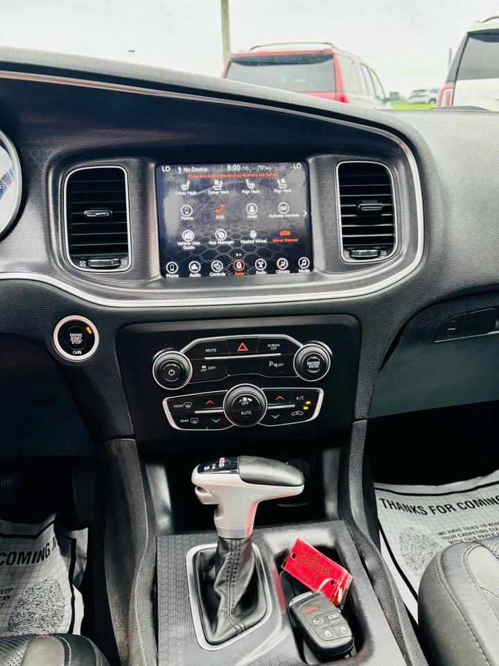 Dodge Charger SXT RWD 2017