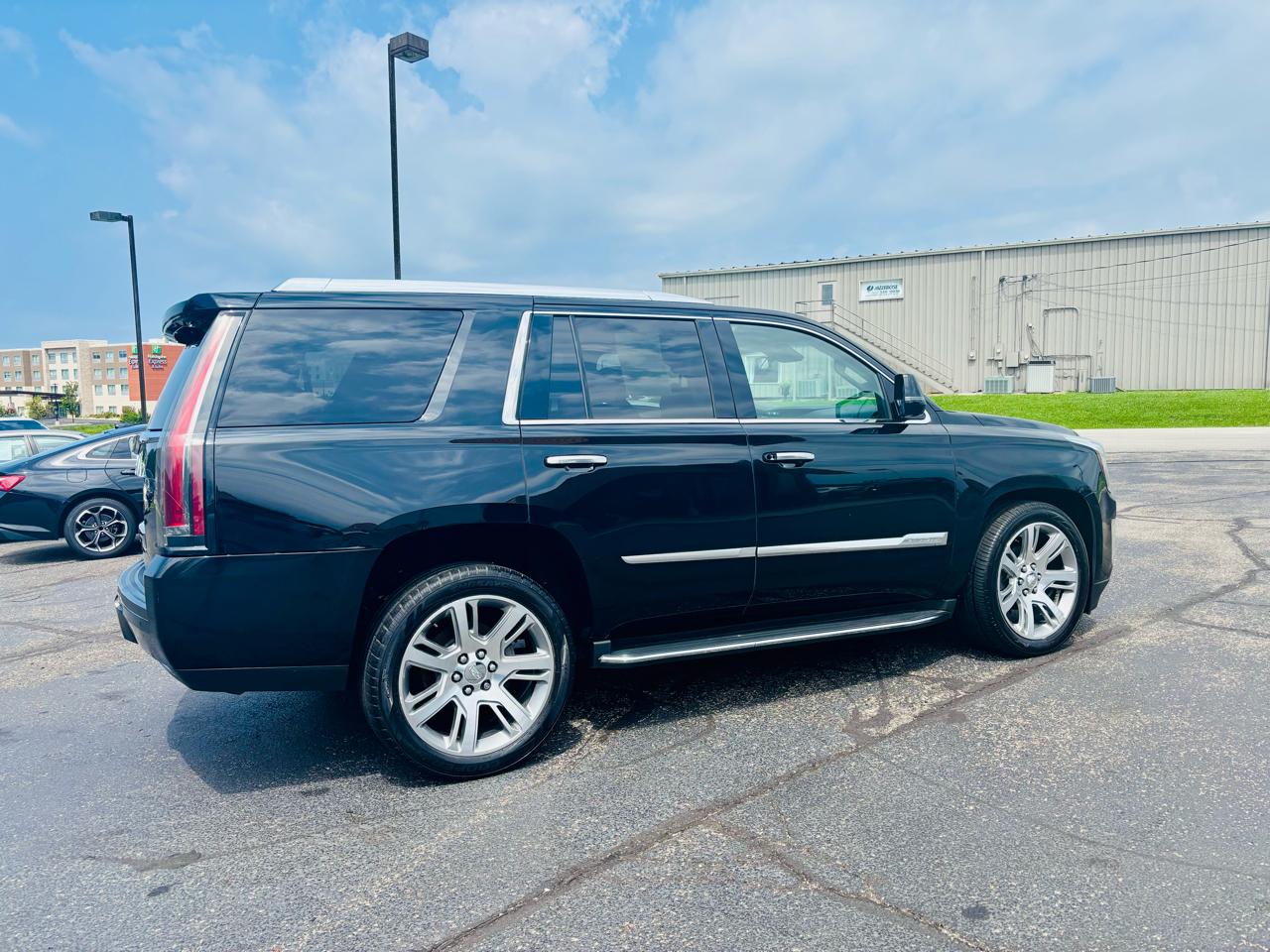 Cadillac Escalade 4WD 4dr Luxury Collection 2016