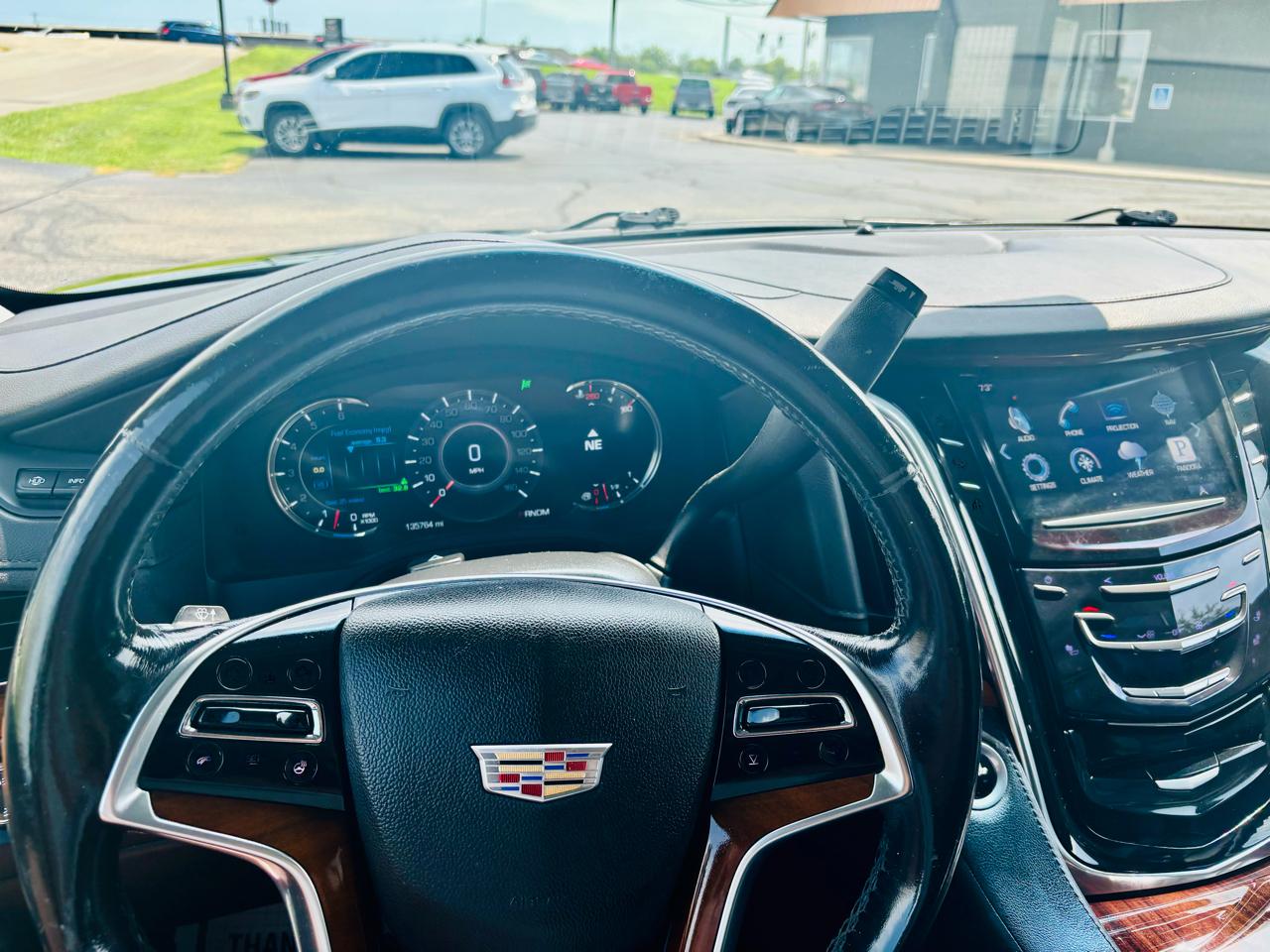 Cadillac Escalade 4WD 4dr Luxury Collection 2016