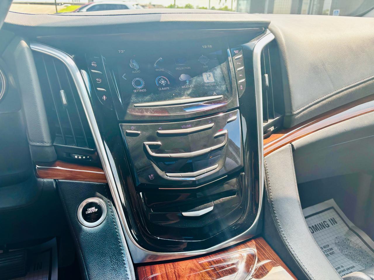 Cadillac Escalade 4WD 4dr Luxury Collection 2016